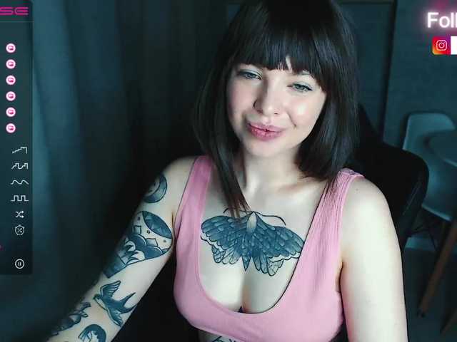Fotografije -alexis- Hi, im Alex) Lovense from 1 tkn. For tokens in pm i dont do anything! Favourite vibration is 111 tkn. For the any show you want @remain
