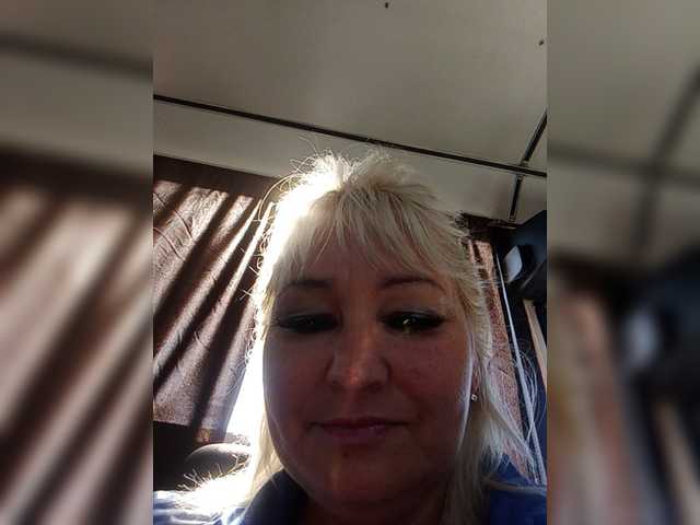 Emitiranje snimki zaslona -Ledi-X-