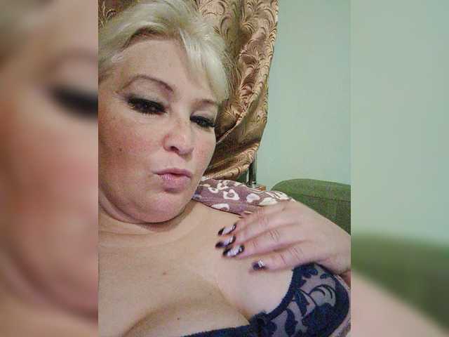 Emitiranje snimki zaslona -Ledi-X-