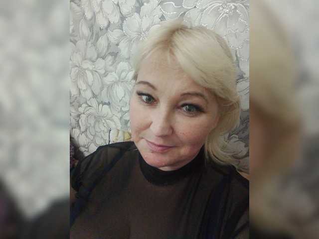 Emitiranje snimki zaslona -Ledi-X-