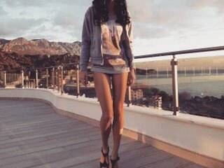 Erotski video chat -MILLI-