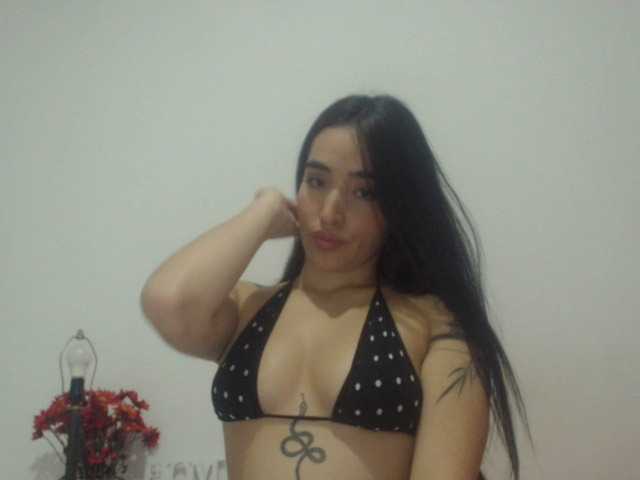 Fotografije -sweetnatasha #latina #young #daddy #horny #anal#cum#squirt