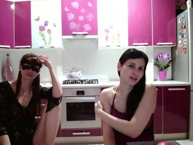 Emitiranje snimki zaslona -TwiXXX-