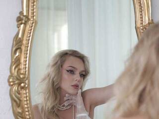 Erotski video chat -Arisha-