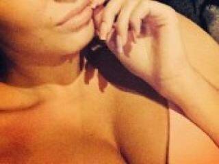 Erotski video chat 1karinka