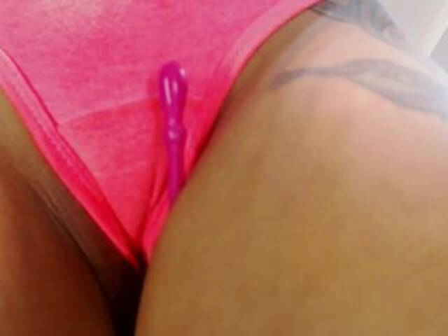 Emitiranje snimki zaslona AabbyCandy