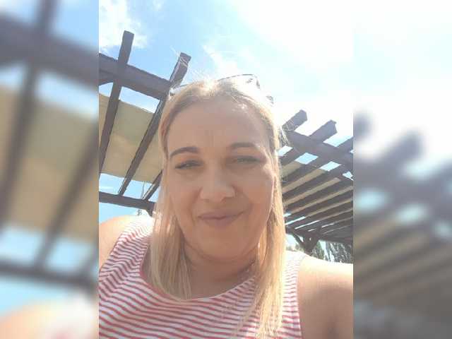 Emitiranje snimki zaslona AbbyBones