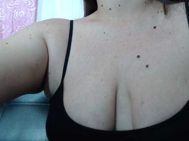 Fotografije acadiarisque Make me horny with lovense!-pvt open- #latina #natural #squirt #lovense #feet