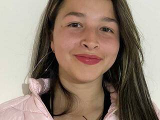 Erotski video chat ADARANYK