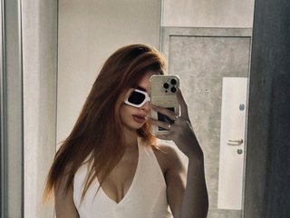 Erotski video chat Adel57
