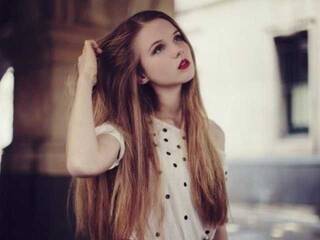 Erotski video chat AdeleFleming