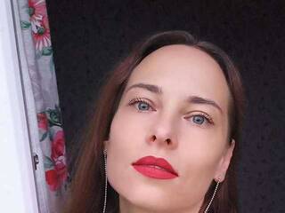 Erotski video chat Adelelady