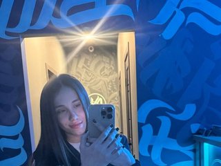 Erotski video chat AdelinaKiskina