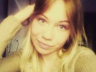 Erotski video chat adelyna