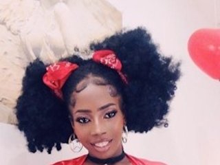 Erotski video chat Afro-goddess