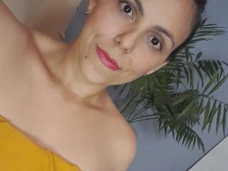 Erotski video chat AfroditSexx202