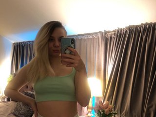 Erotski video chat AimeeJJ