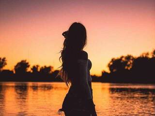 Erotski video chat AlahiaMonroe