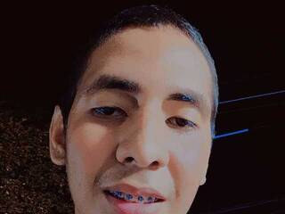 Erotski video chat Alexcumhot