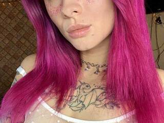 Erotski video chat Alice-Yui