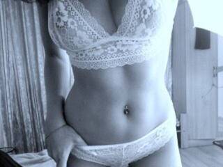 Erotski video chat AliceRedX