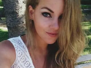 Erotski video chat aliceshine