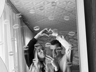 Erotski video chat Alinka-Apelsinka