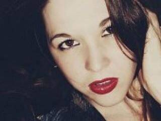 Erotski video chat alinnnka