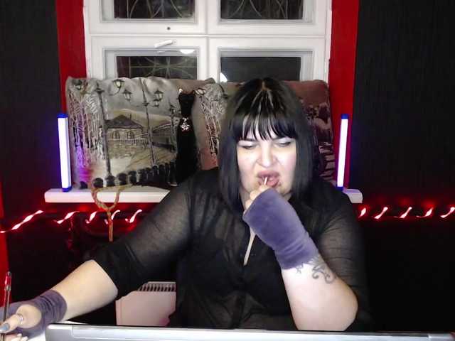 Emitiranje snimki zaslona AliraDom