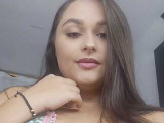 Erotski video chat alisiamendoza