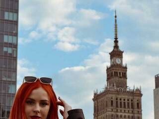 Erotski video chat AlisMoona