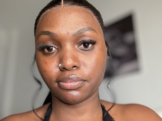 Erotski video chat Alisyah