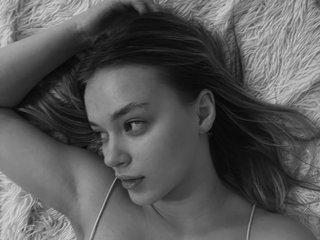 Erotski video chat AlodieCrumbls