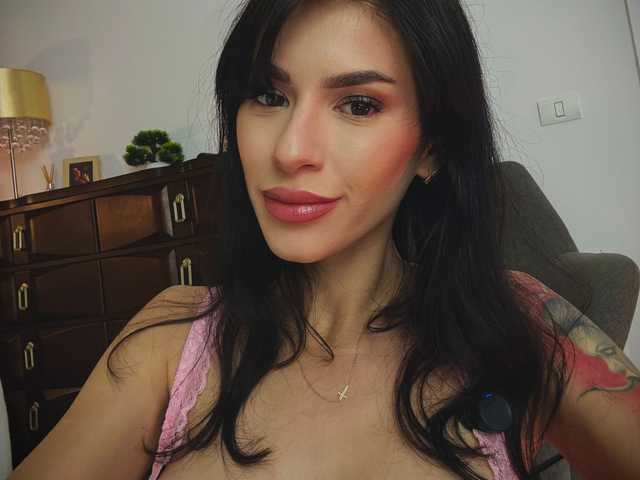 Fotografija profila alyonaqueen