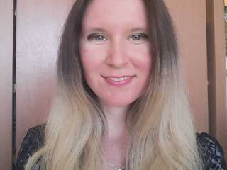 Erotski video chat Amili19