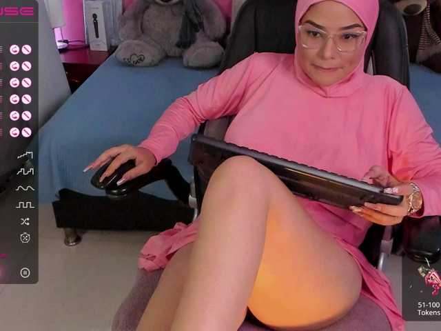 Fotografije AmiraAwada rub my pussy 300tks