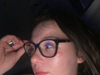 Erotski video chat Amiralily9