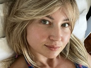 Erotski video chat WhereisAlice