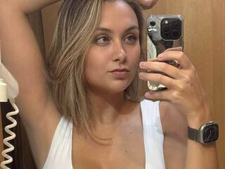 Erotski video chat Andrea-urdream