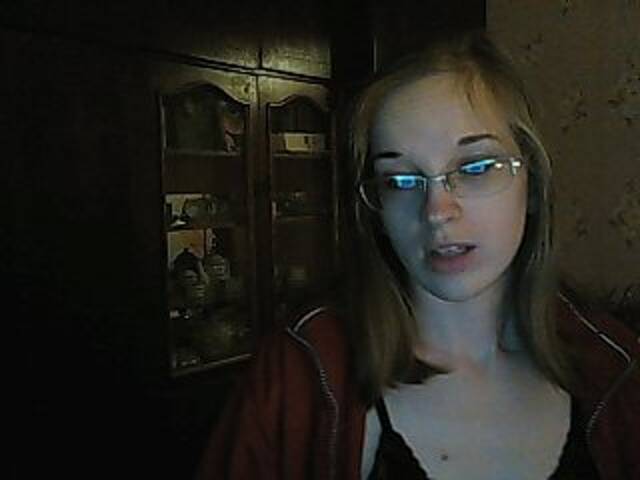 Emitiranje snimki zaslona Angelpussy1