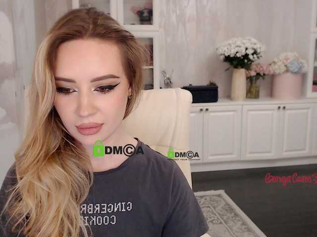 Emitiranje snimki zaslona AnnaPoppy