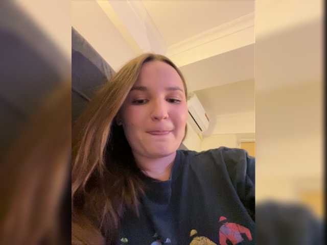 Emitiranje snimki zaslona Annafirepussy