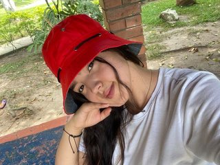 Erotski video chat Anny-Addams