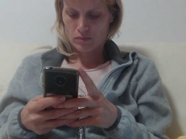 Emitiranje snimki zaslona Annzhelika