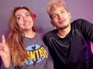 Erotski video chat AprilNick
