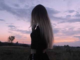 Erotski video chat Ariana-cute