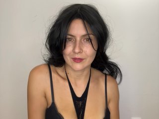 Erotski video chat AriaShy