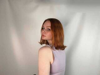 Erotski video chat ArielCrystal