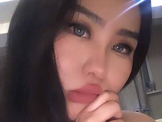 Erotski video chat asayaa