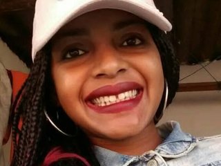 Erotski video chat Ashley-Ebony